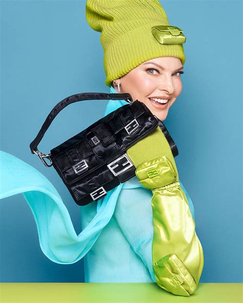 linda evangelista fendi baguette